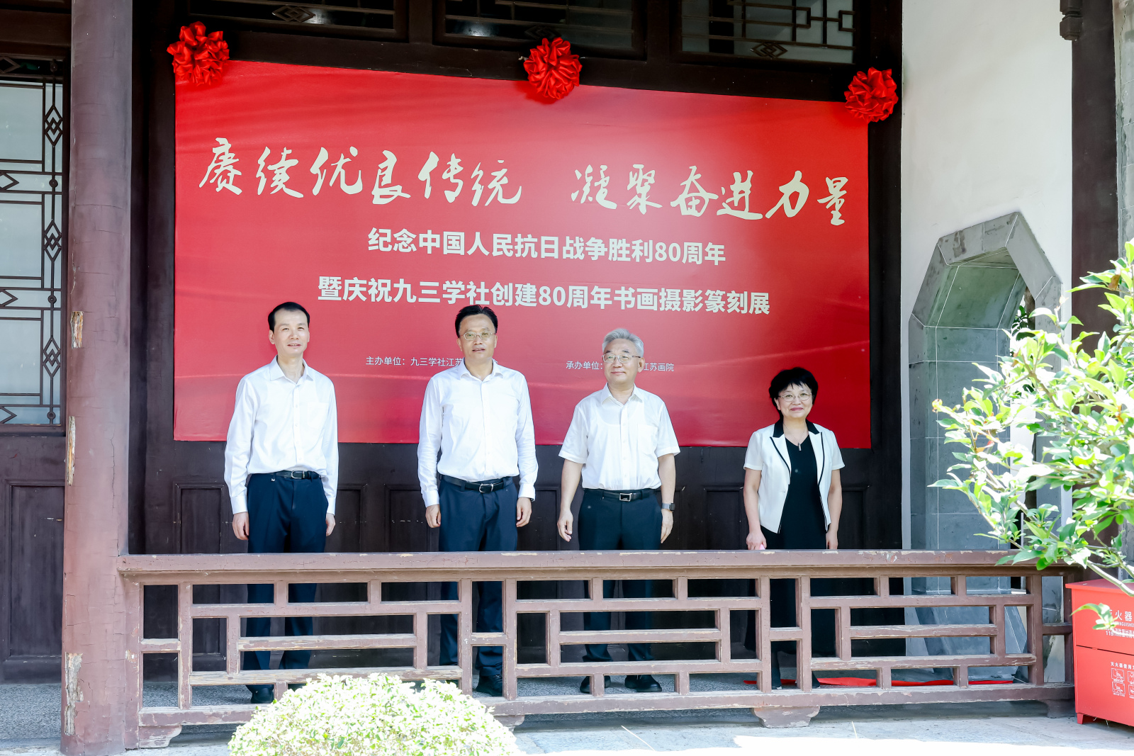 51d242a1565d96a159d5cb36d11ae84.jpg 51d242a1565d96a159d5cb36d11ae84.jpg